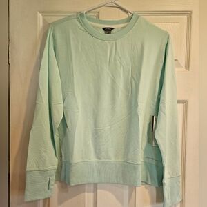 EDDIE BAUER ENLIVEN SWEATSHIRT, SIZE SMALL IN PALE GREEN, NEW WITH TAGS